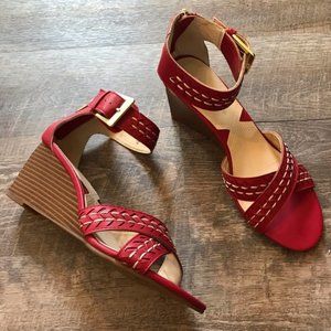 Adrienne Vittadini Red Sandal Wedge Size 6 1/2 M